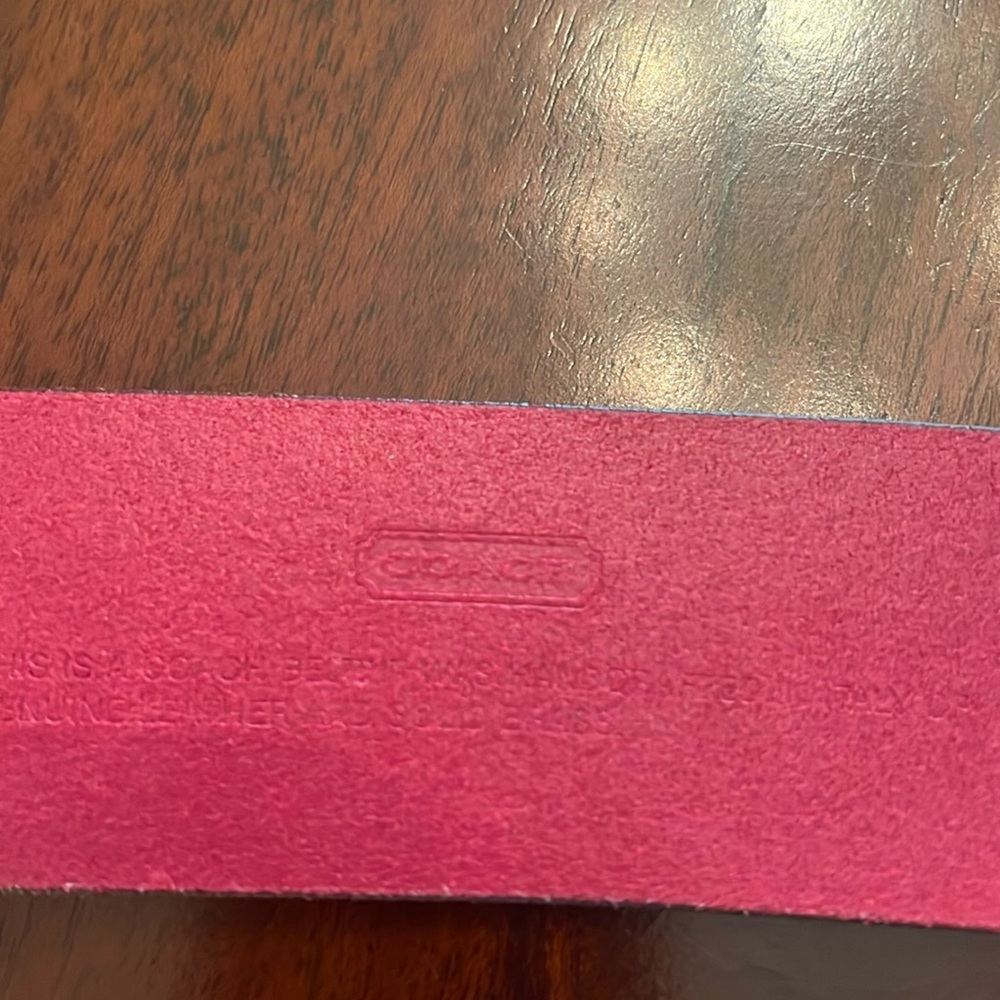 Pink Coach belt. - Picture 6 of 6